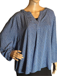 Wili Smith  Blue Pullover Loose Fitting Blouse (size 2x)