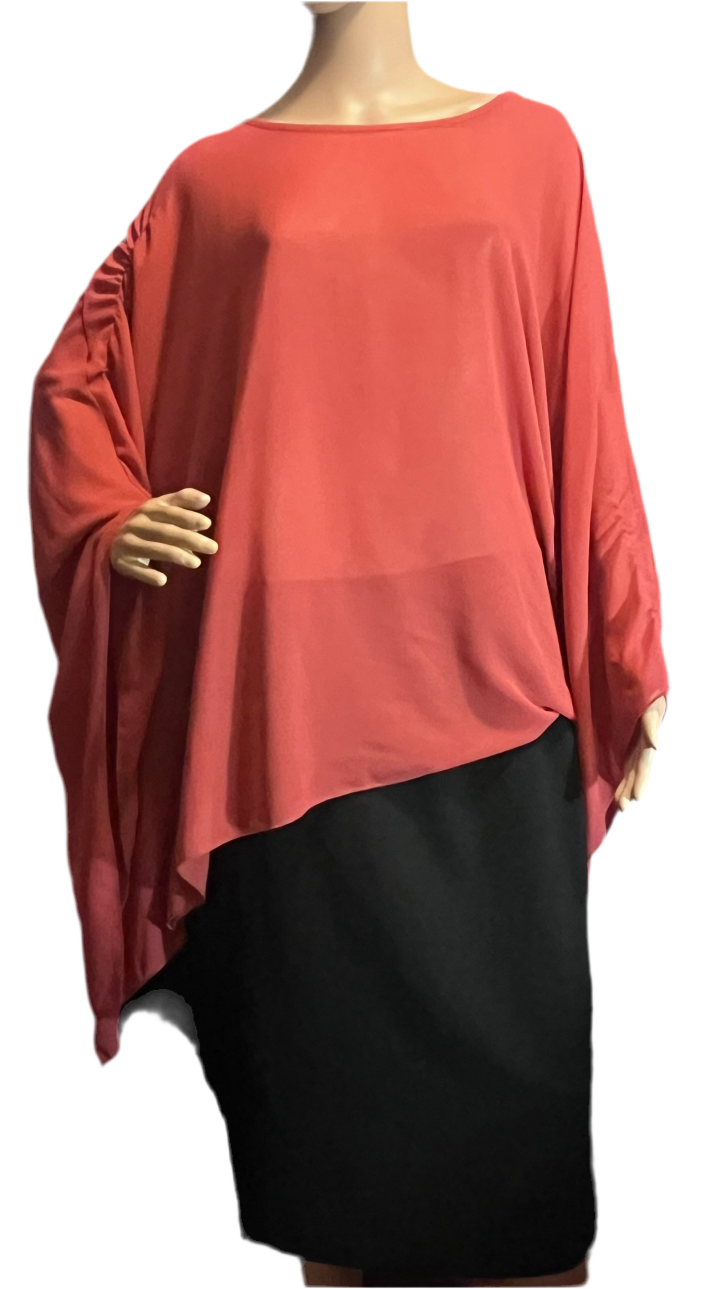 Blusa con alas de murciélago 2xL