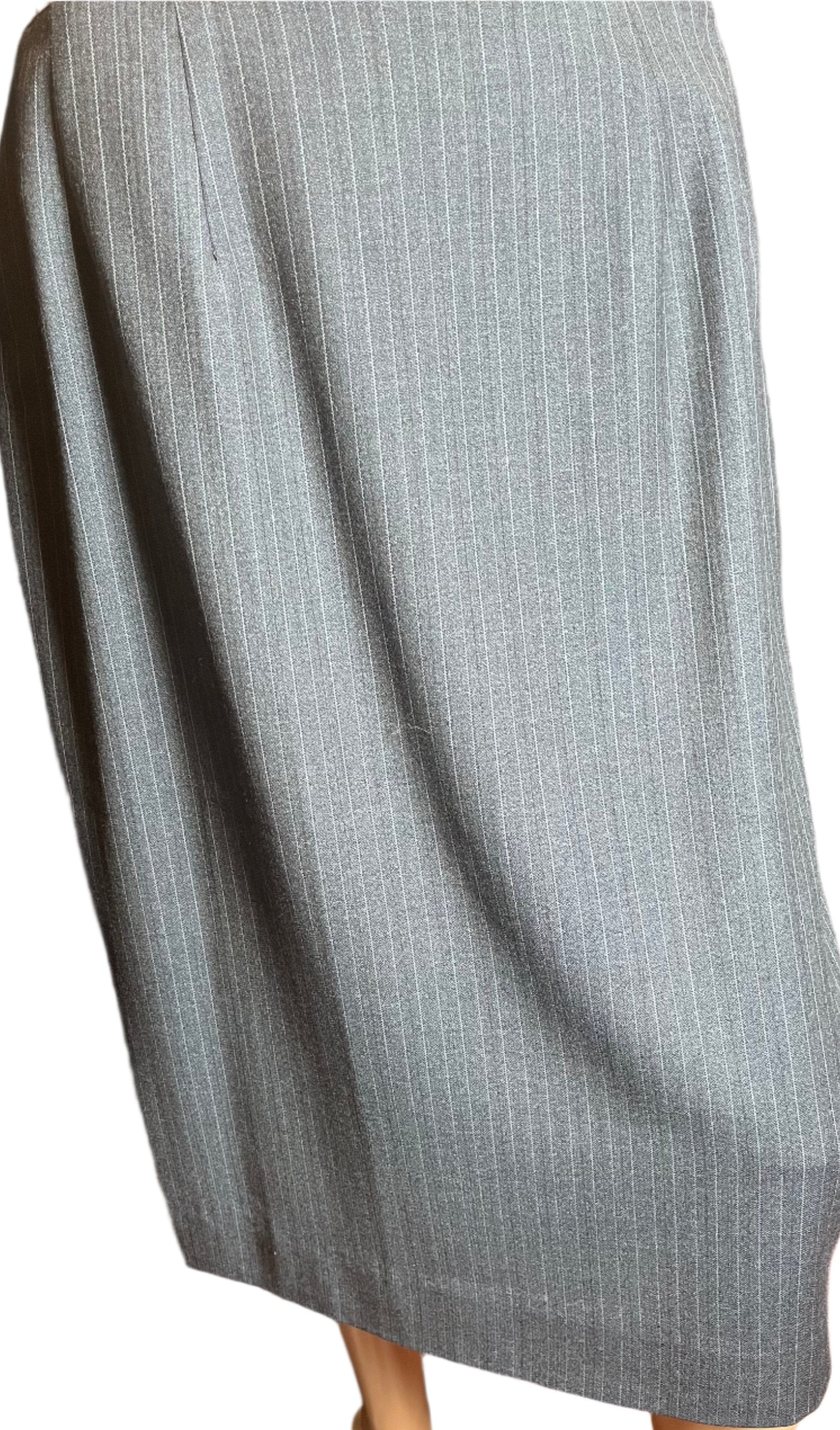 Gray Gallant Pencil skirt (Size 12)