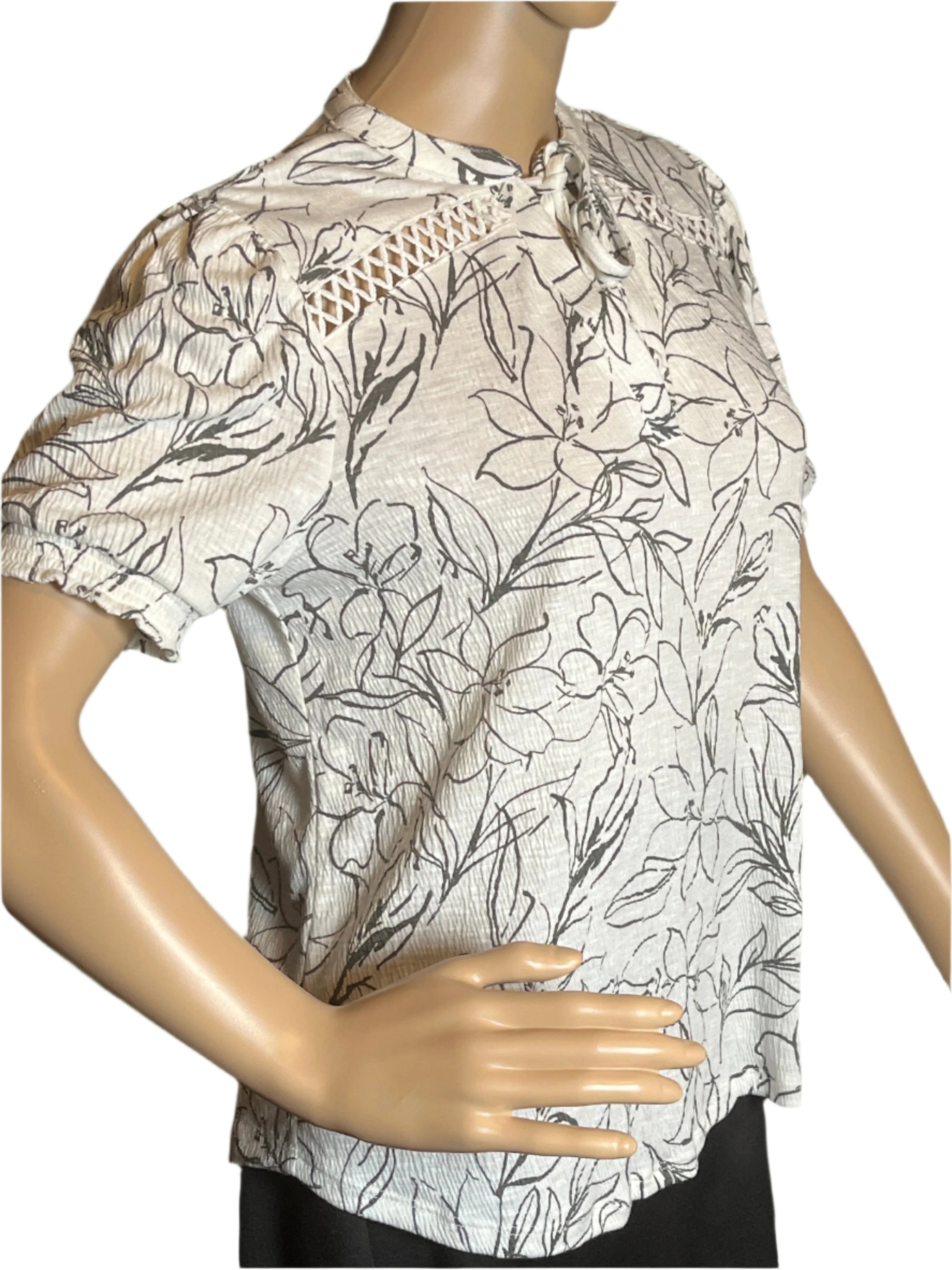 Beautiful size small blouse with floral design