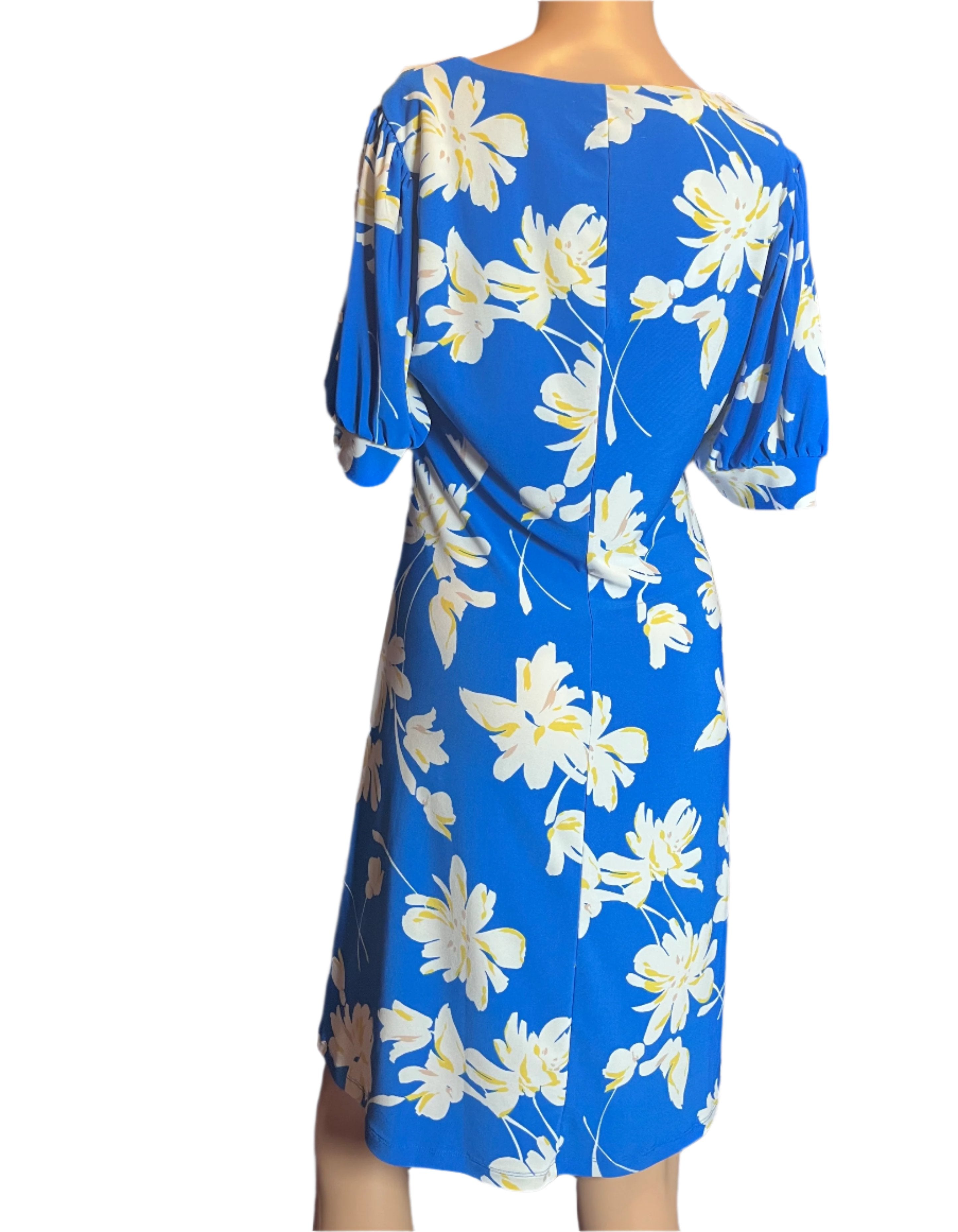 Robe Tommy Hilfiger (taille 4) flatteuse pour la silhouette, bleue, blanche et jaune, avec des imprimés floraux