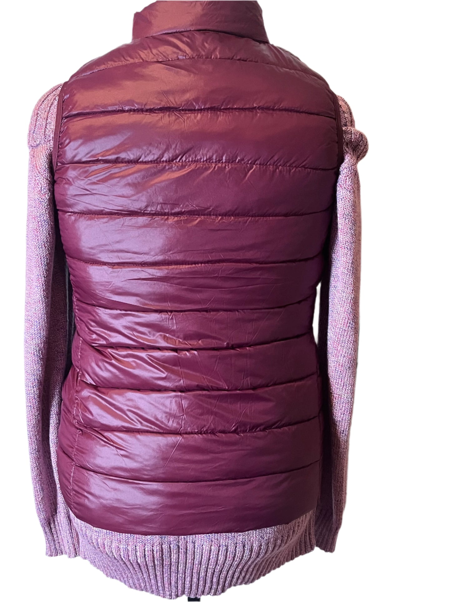 Unbranded Burgundy Outwear Vest with side pockets and zipper closure (Size Medium)