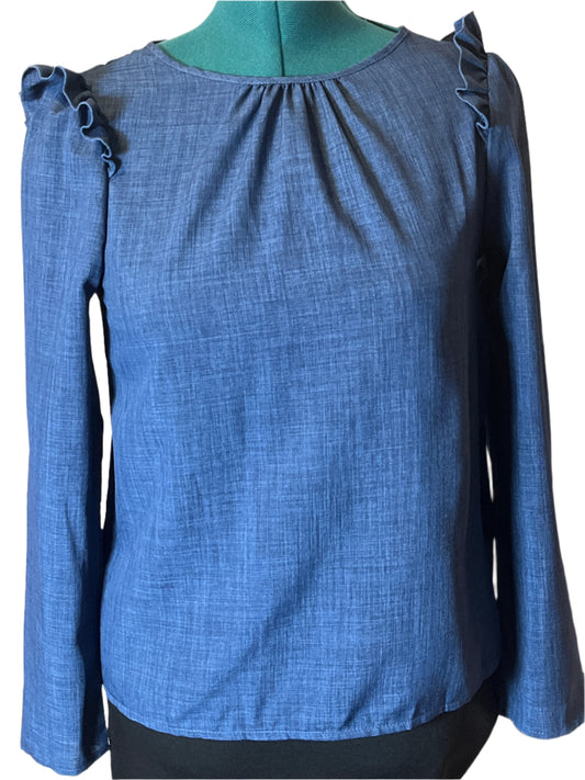 SHEIN Blue Stylish Long sleeves blouse with buttoned back (size small)