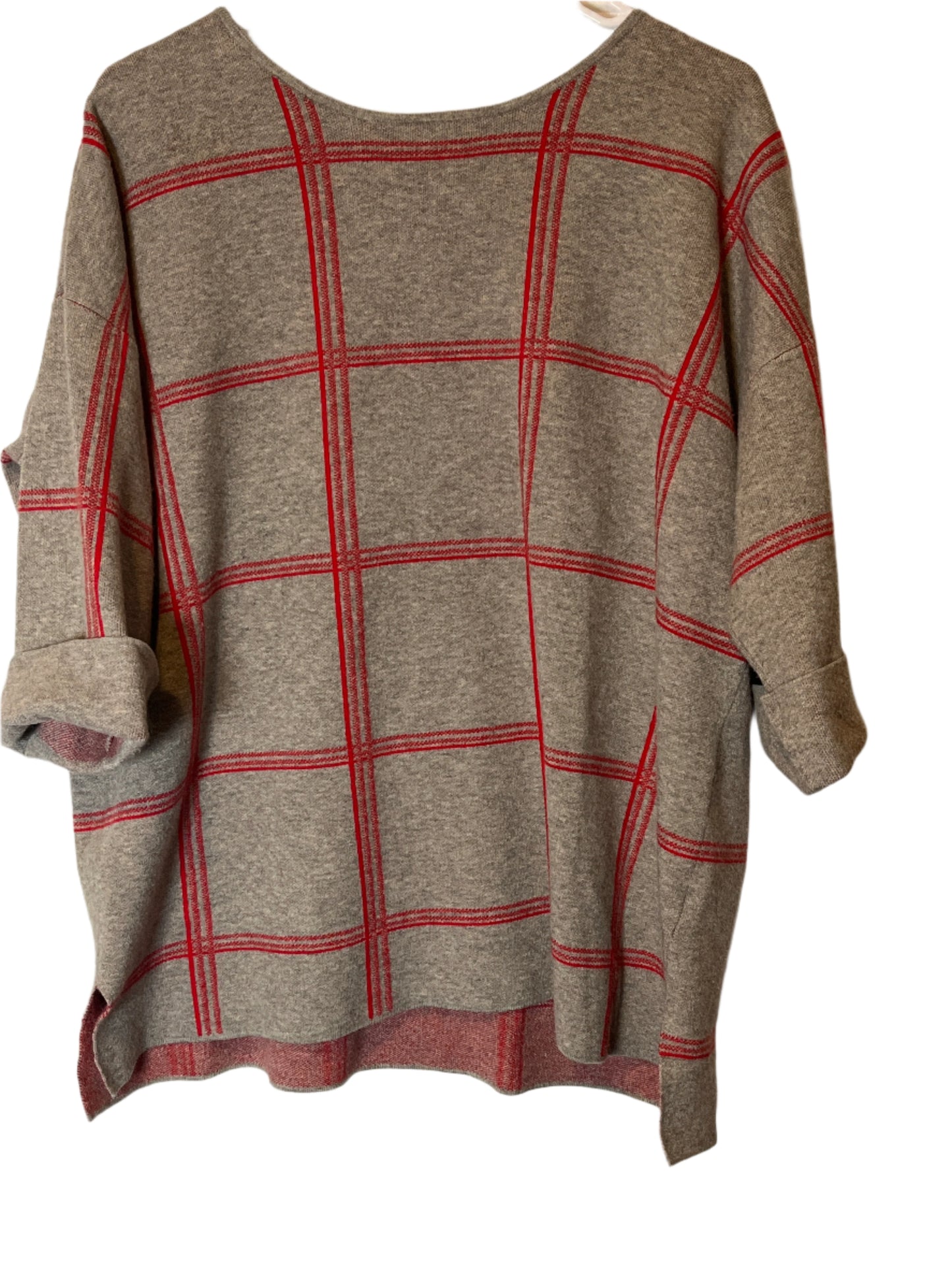 Tahari Gray and Red 3/4 Sleeves Pull Over Sweater (size 2x)