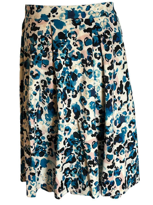 Fit to Figure(size 2x) Blue/Black/White Godet Skirt