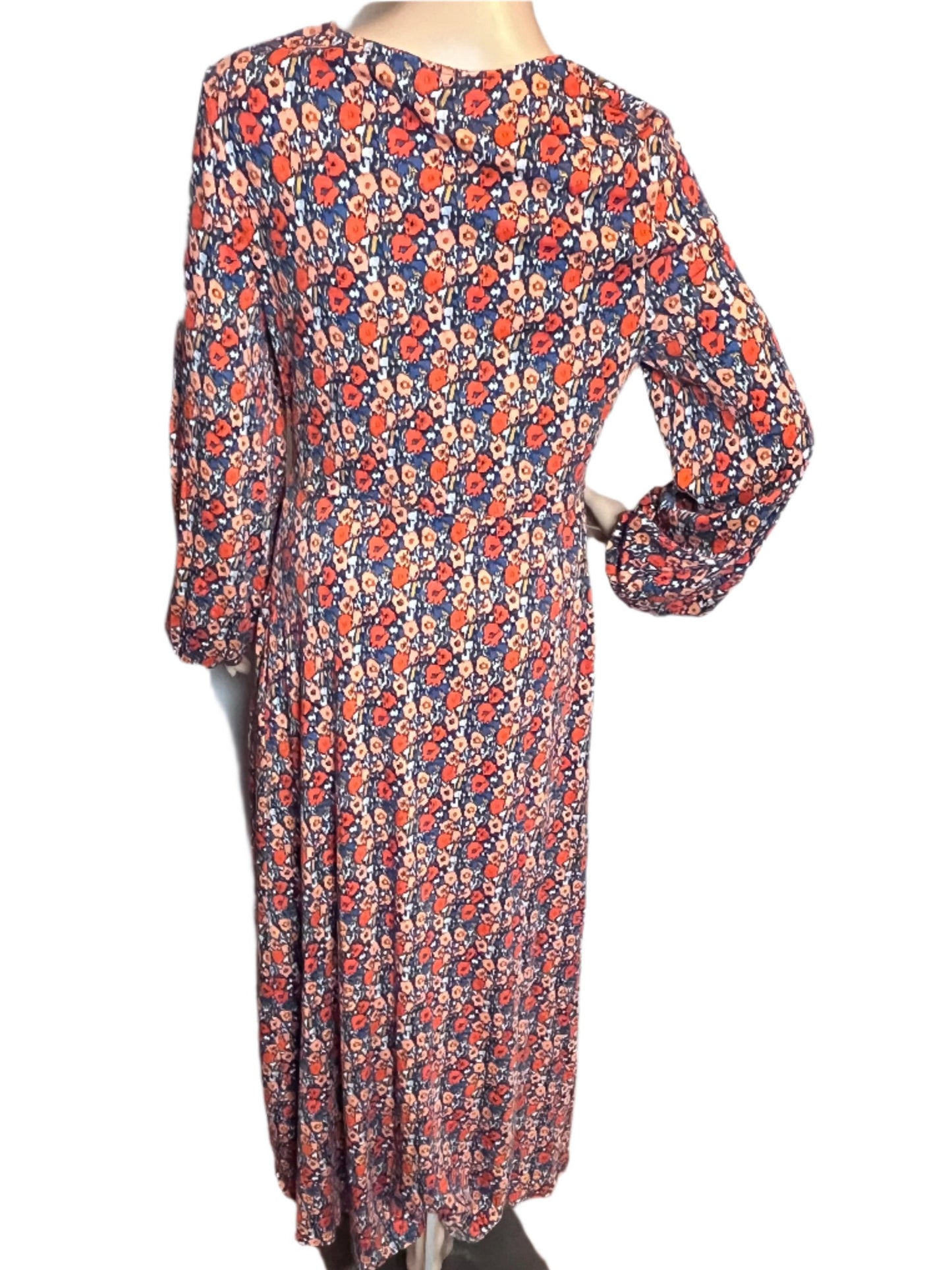 Fit & Flare (size 10) Multicolored floral Maxi dress with pockets