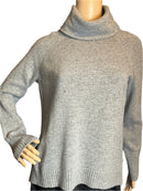 C&C beautiful  gray Turtleneck with long Sleeves sweater (size L)