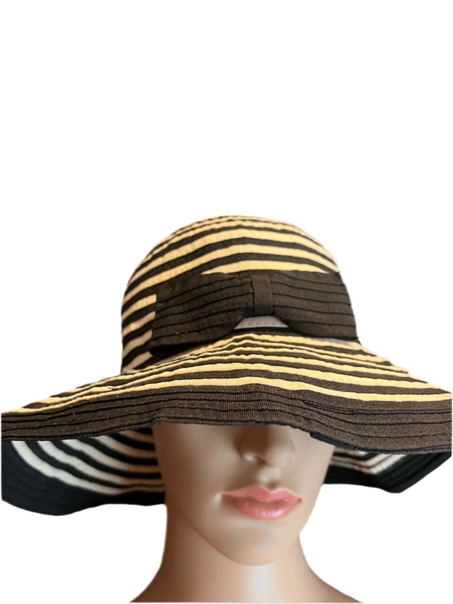 Precioso sombrero negro y beige con bonito lazo de Sun Sand