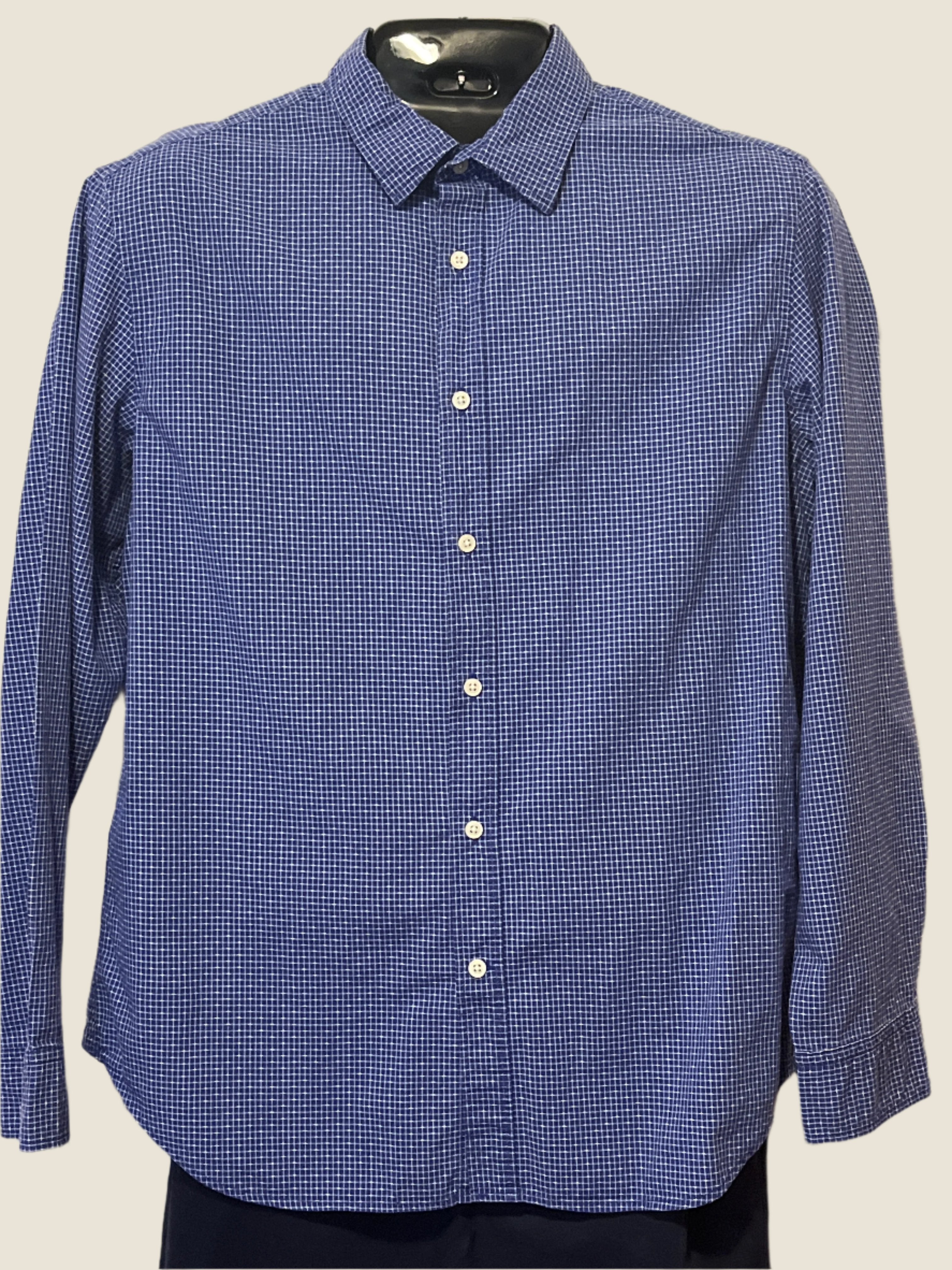 Banana Republic-Blue Buttoned Up Long Sleeves Men’s Shirt(L)