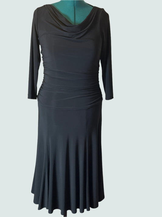 Robe noire coupe A de Jones New York