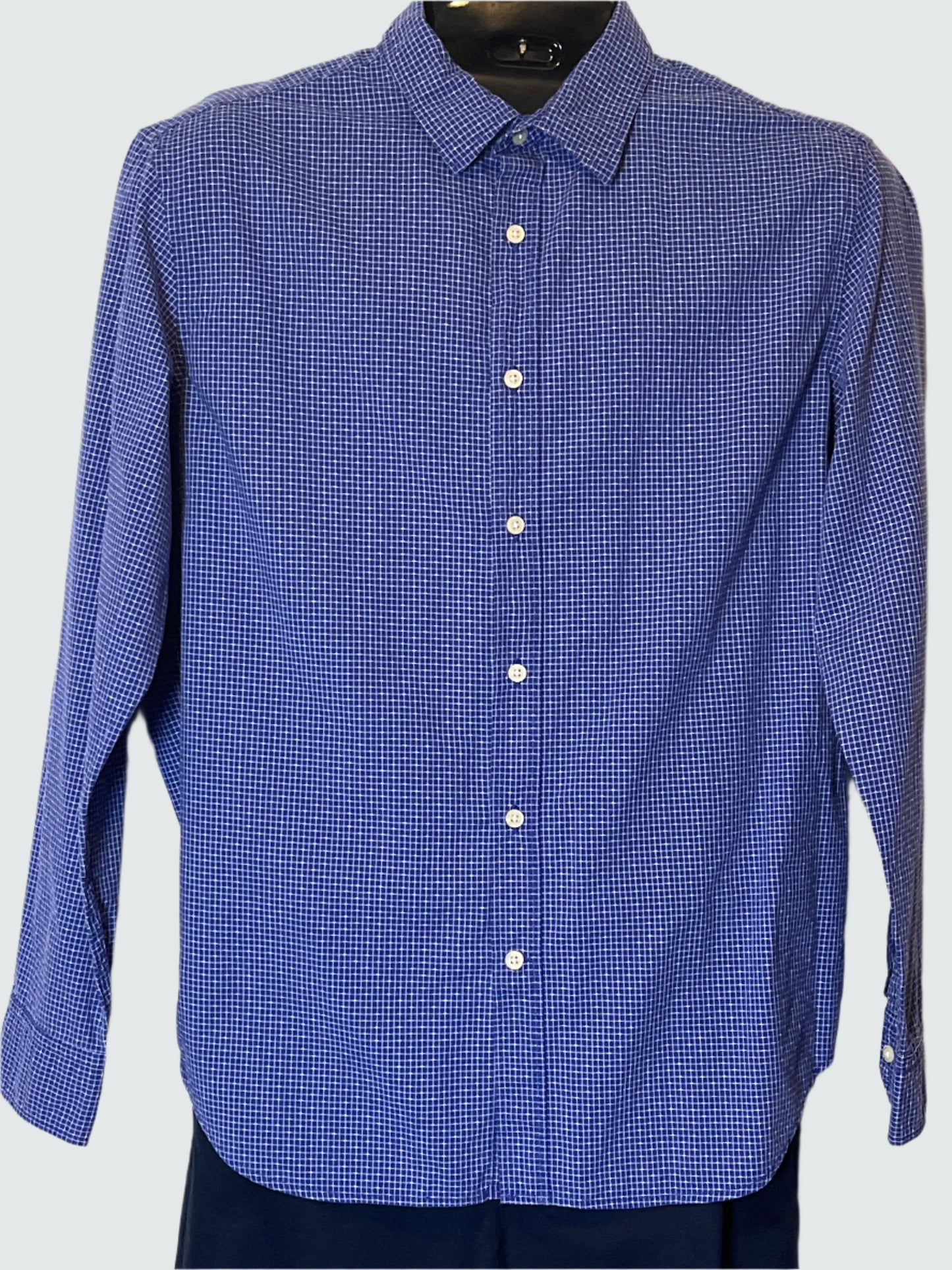 Banana Republic-Blue Buttoned Up Long Sleeves Men’s Shirt(L)