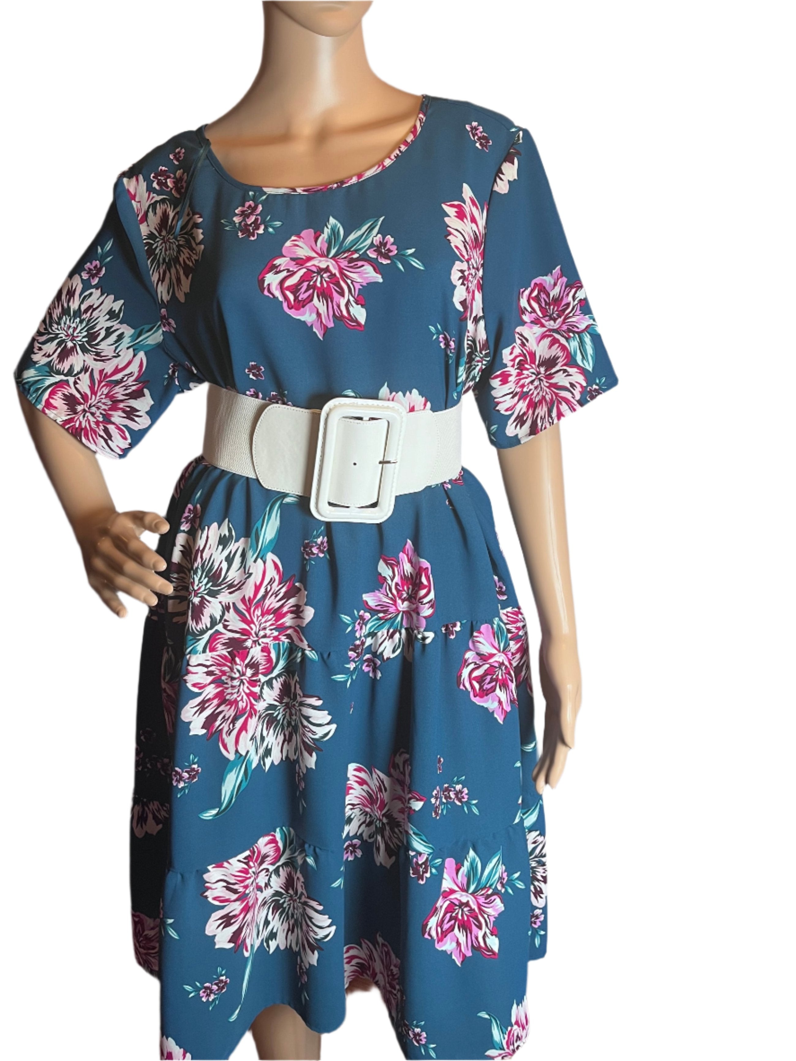 Stylish Floral short sleeves dress (Size 14W), (Belt for illustration only)