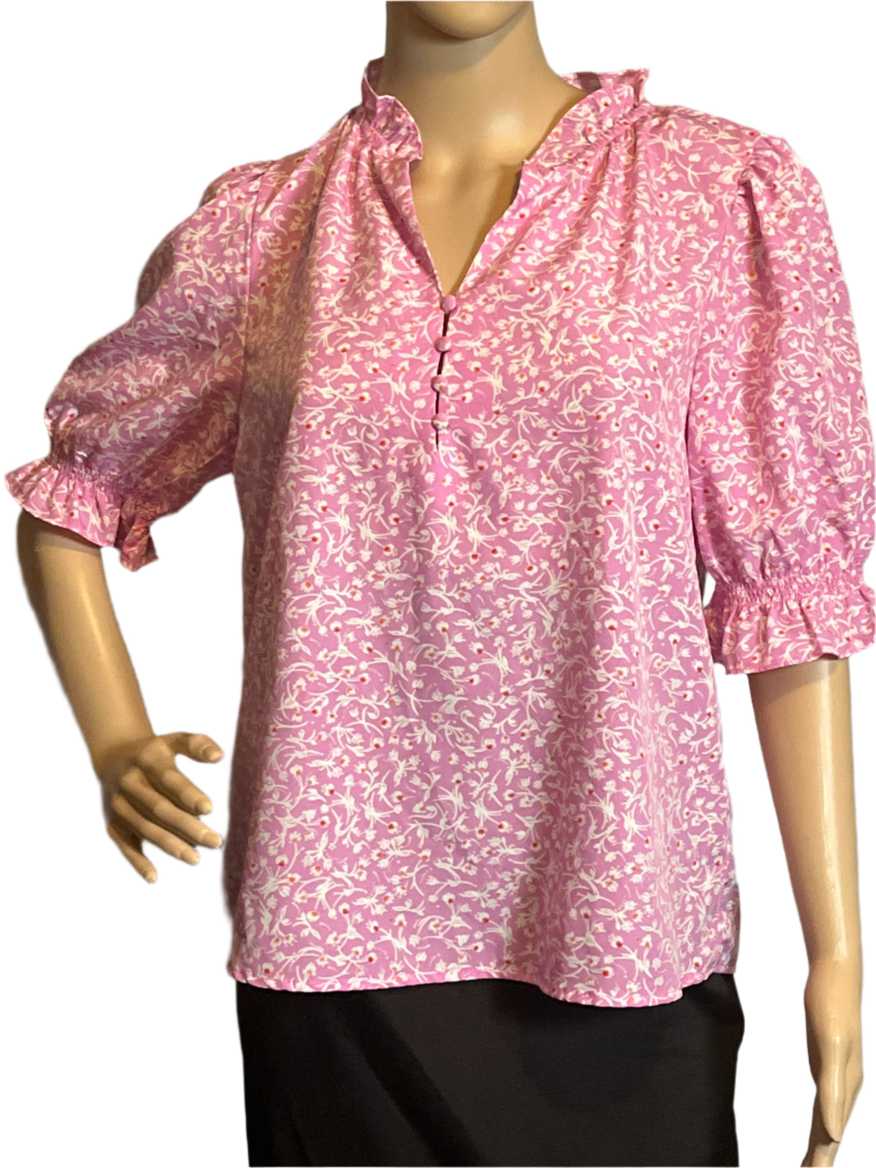 Mellowday Pink Pull Over Loose Fitting Casual short sleeves Blouse (Size Small)