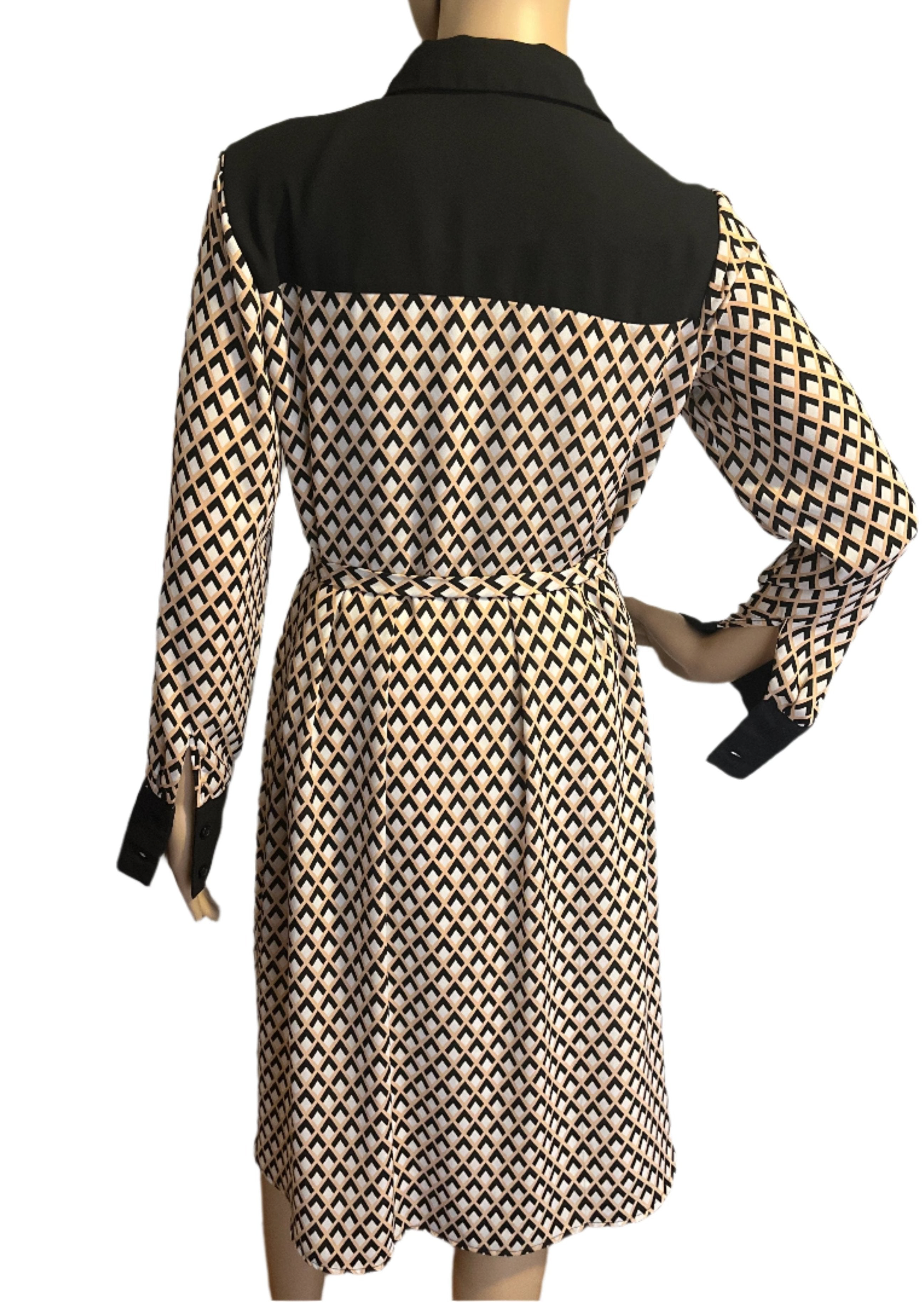 Beautiful A Line (size small) Beige/Brown/Black dress