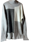 Noda Warm , cozy, soft beautiful gray sweater (size Large)