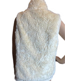 Beige Faux fur soft with zipper Roz& Ali ( insulated, warm, lightweight (size L)vest