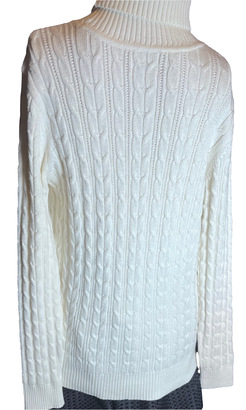 St John’s Bay ivory long turtleneck sweater(XL)